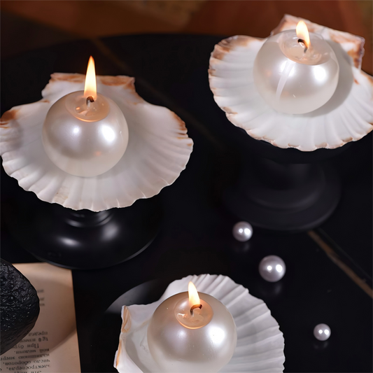 Pearl Candle with Shell Holder – Elegant Coastal-Inspired Décor