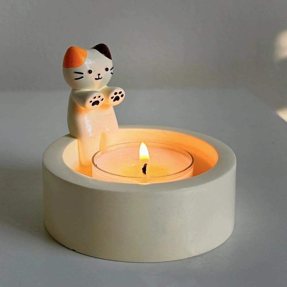 Cat Candle Holder – Cozy Resin Tealight Decor for Desk & Home