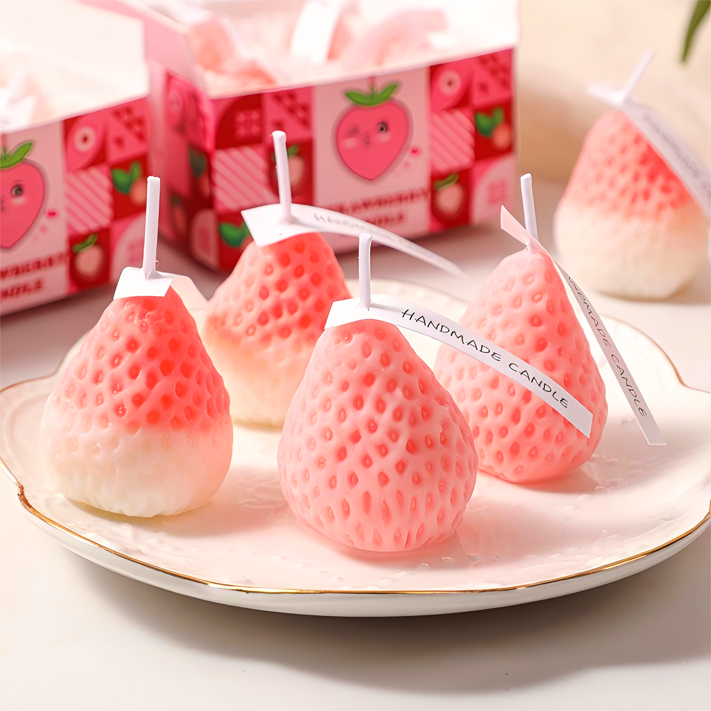 🍓 Strawberry Shaped Scented Candle